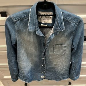 Frank & Eileen Barry denim shirt size M